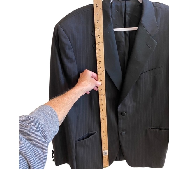 CANALI Men's Black Pinstripe 100% Wool Tuxedo Blazer in 54R - Picture 10 of 13